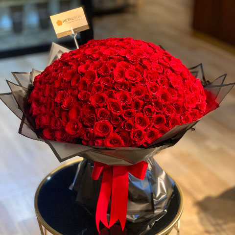 Red Roses Bouquet