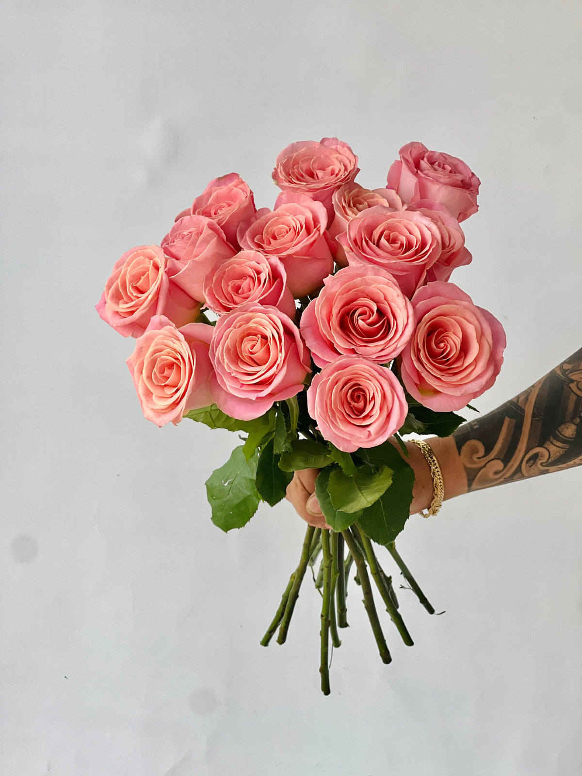 pink rose bunch with 10 fresh stems by Petal Box