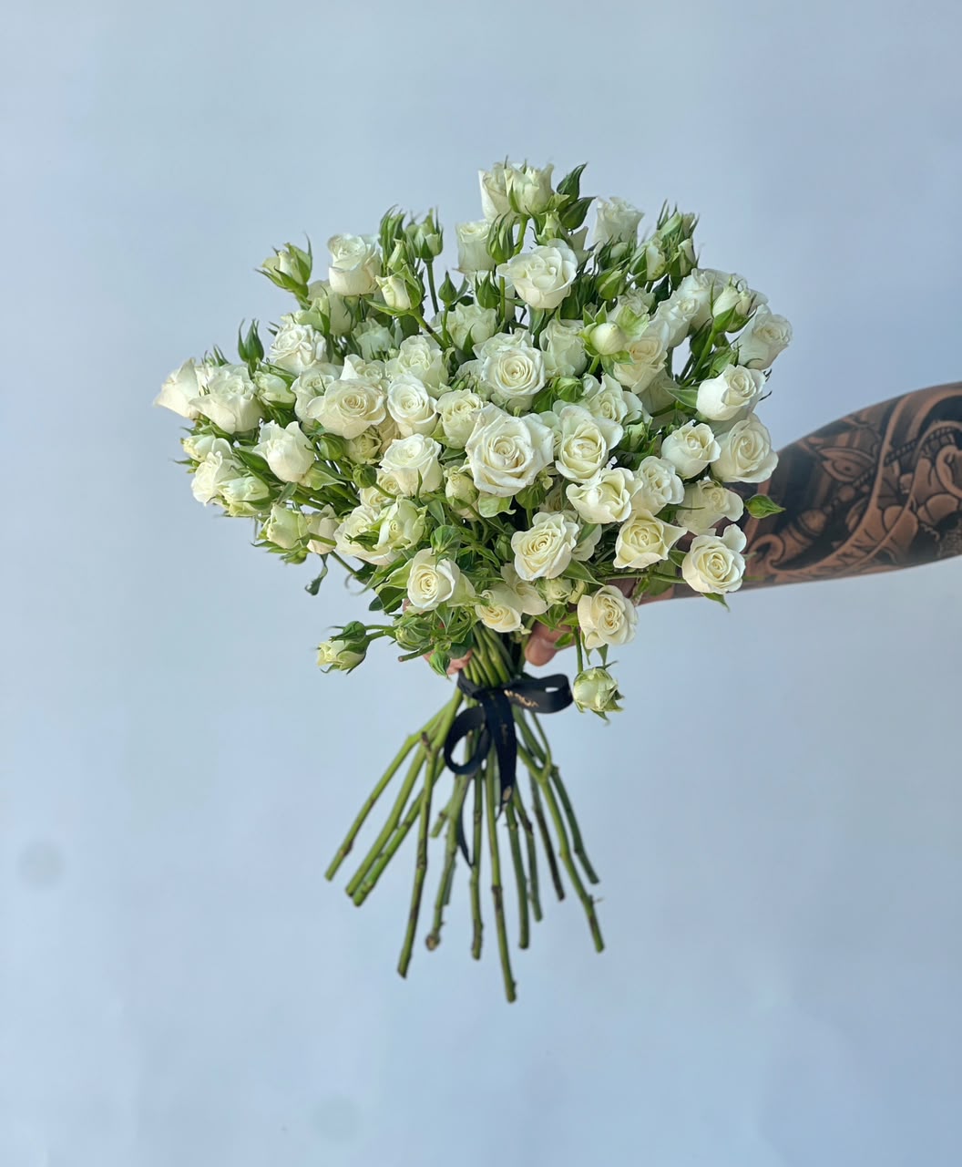 white spray rose bunch with 10 fresh stems by Petal Box