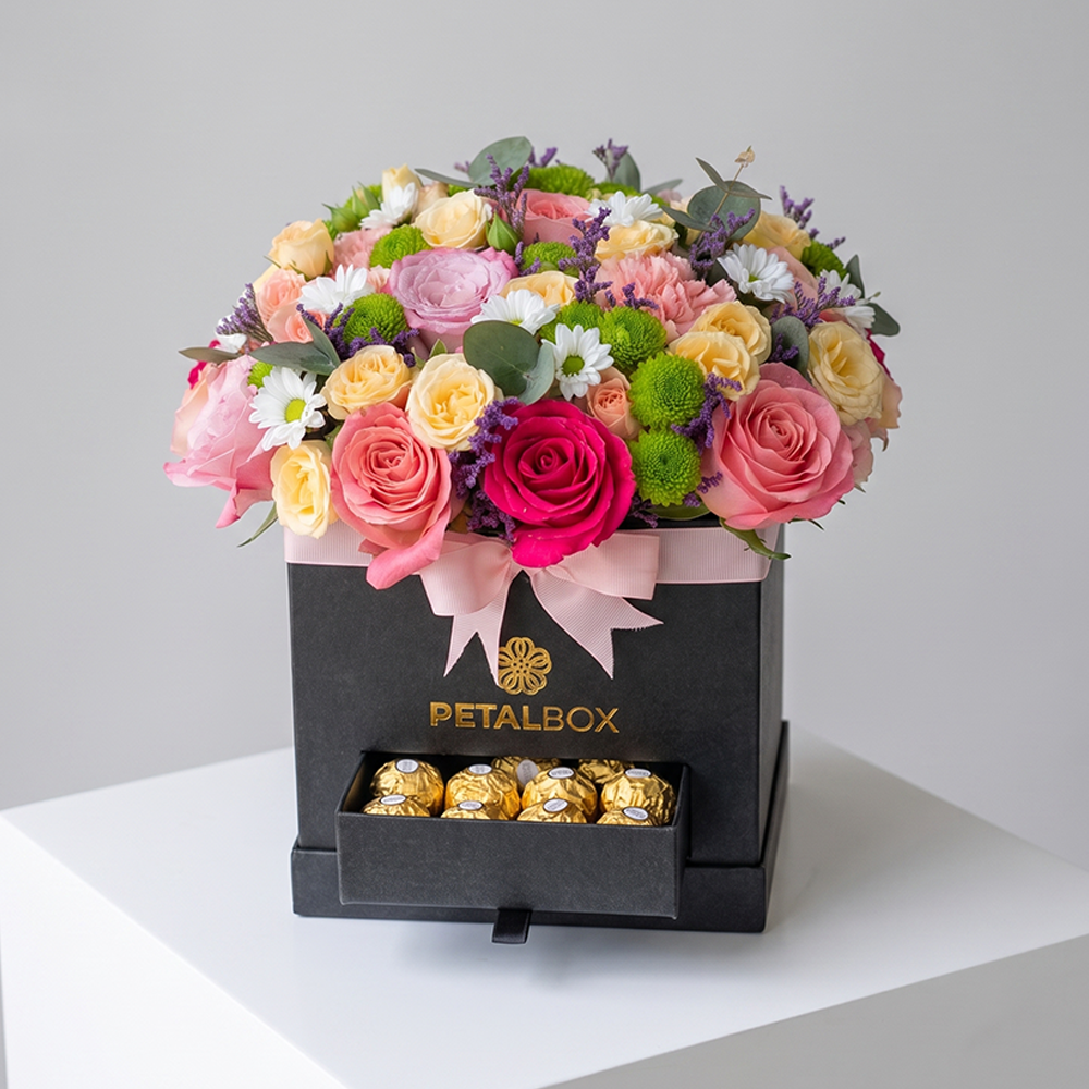 Ferrero Mixed Flowers Box