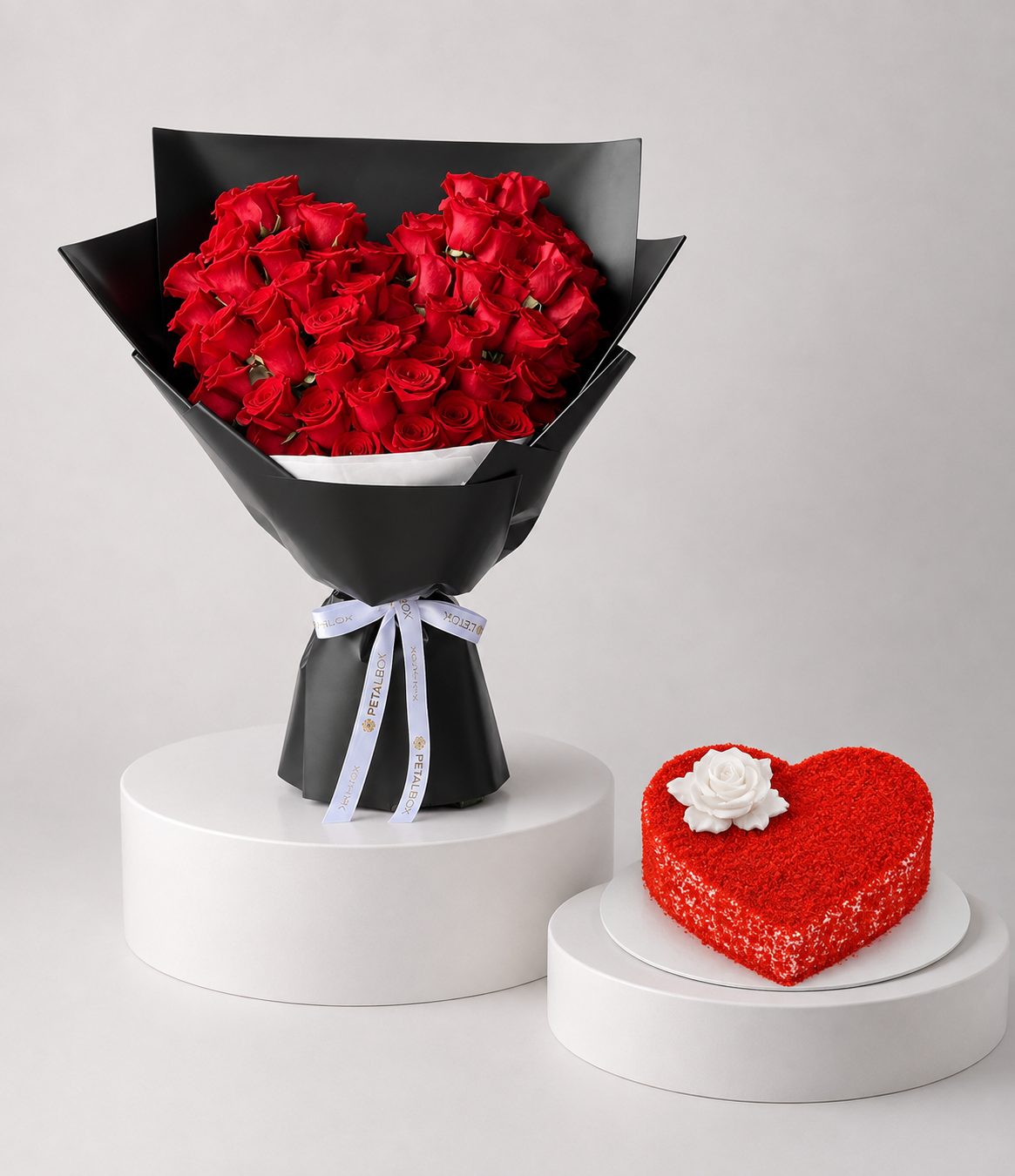 Heart Roses & Valentine Cake