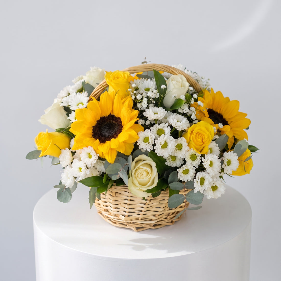 Mix Petals Basket