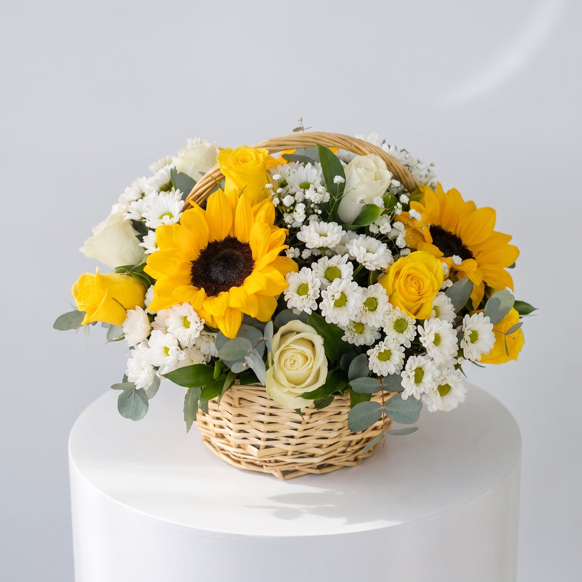 Mix Petals Basket