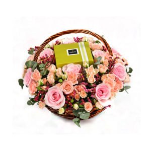 Flower-Basket-and-Chocolate