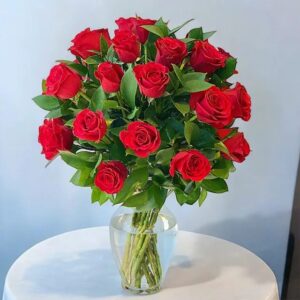 Valentine-Roses-with-Vase