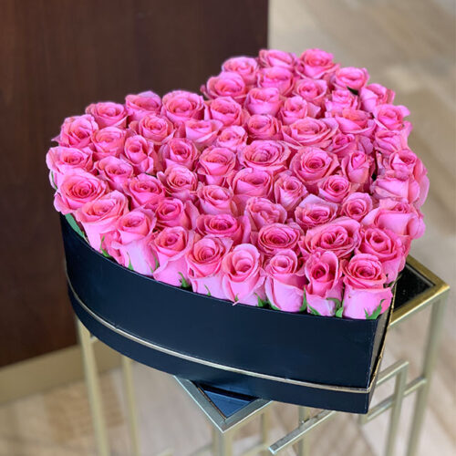 Pink Roses Heart Shape Box