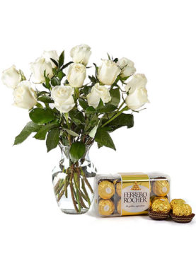 White Roses Vase with Ferrero