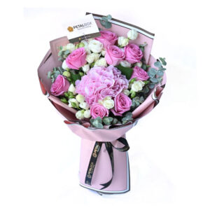 Love-Attachment-Flower-Bouquet