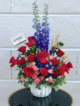Charming Flower Pot Arrangement