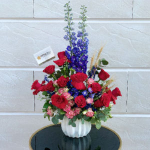 Charming-Flower-Pot-Arrangement-