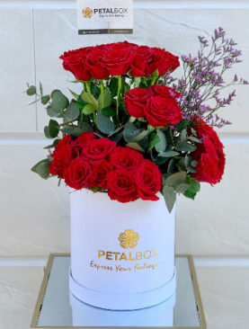 Feeling Love Roses Box