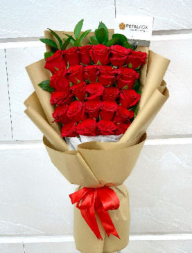 Love Emotion Red Roses