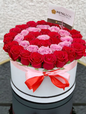 Romantic Roses Box