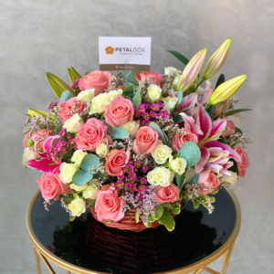 Luxurious-Mixed-Flower-Basket