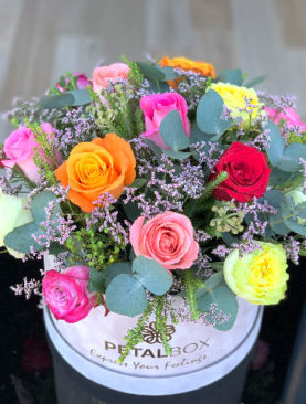 Pretty Mix Roses Box