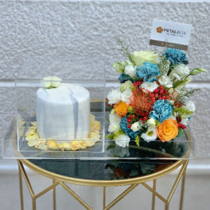 Cake-and-Flower-Arrangement