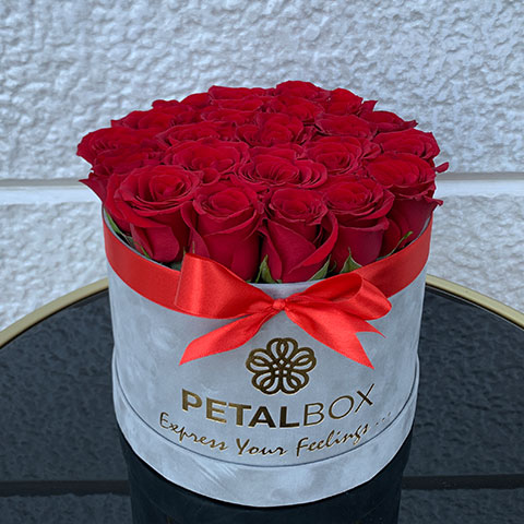 Ever Red Roses Box | 20 Red Roses Box - Petal Box