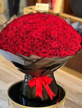 400 Red Roses Bouquet