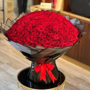 400-Red-Roses-Bouquet