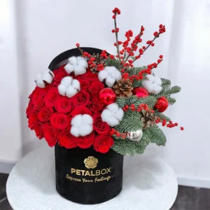 Luxurious-Christmas-Flower-Box