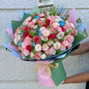 Luxurious-Flower-Bouquet