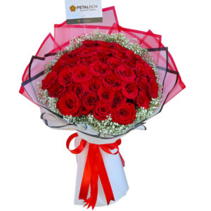 Red-Roses-Love-Bouquet