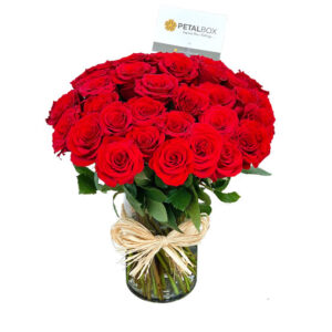 Valentine-Red-Roses-Vase