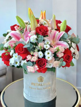 Elegant Petal Symphony Box