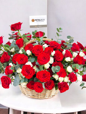 Love Express Roses Basket