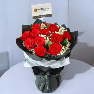 DOZEN-RED-ROSES-BOUQUET