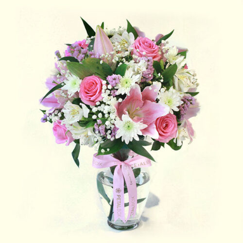 Blushing-Beauty-Vase