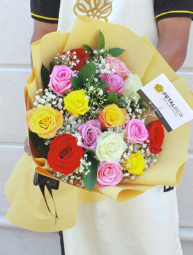 15 Mixed Roses Bouquet