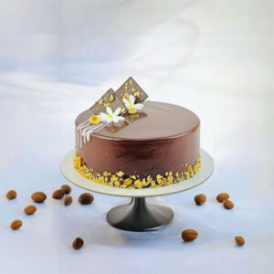 Hazelnut-Crunch-Cake