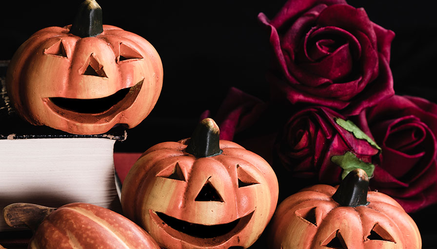 How to Choose the Perfect Halloween Flowers for Your Party