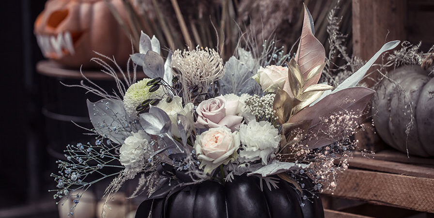 Last-Minute Halloween Flower Delivery Ideas to Elevate Your Décor