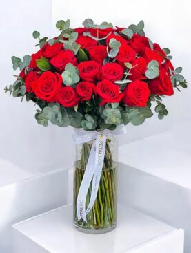 Premium Red Roses Vase