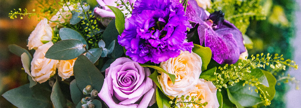 The-Best-Flowers-for-Celebrating-a-Milestone-Achievement