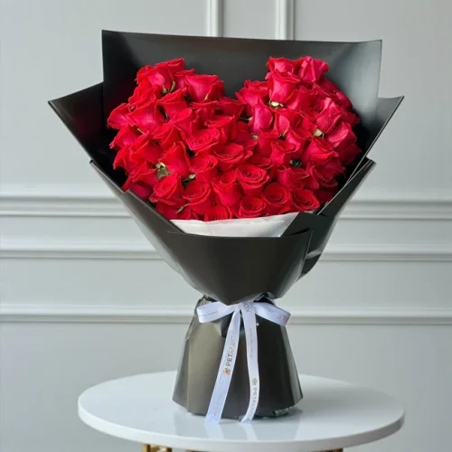 Heart Shape Red Roses