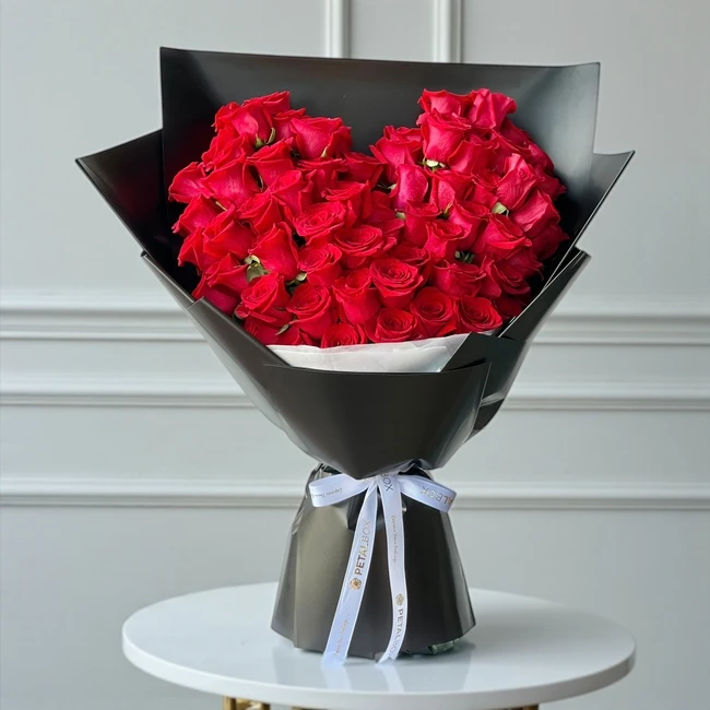 Heart Shape Red Roses